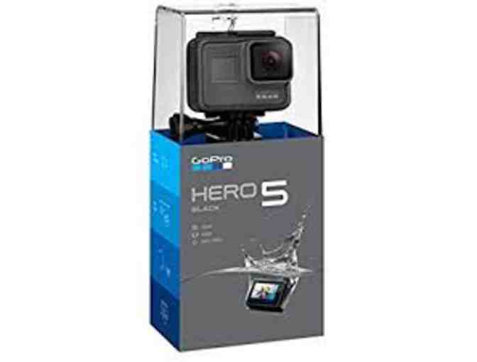 GoPro HERO 5 Black - Waterproof Digital Action Camera for Travel