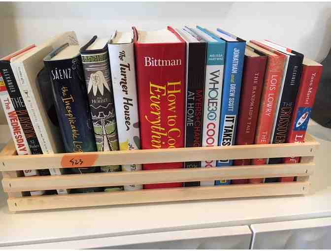 A Bookshelf of Summer Reading from Houghton Mifflin Harcourt