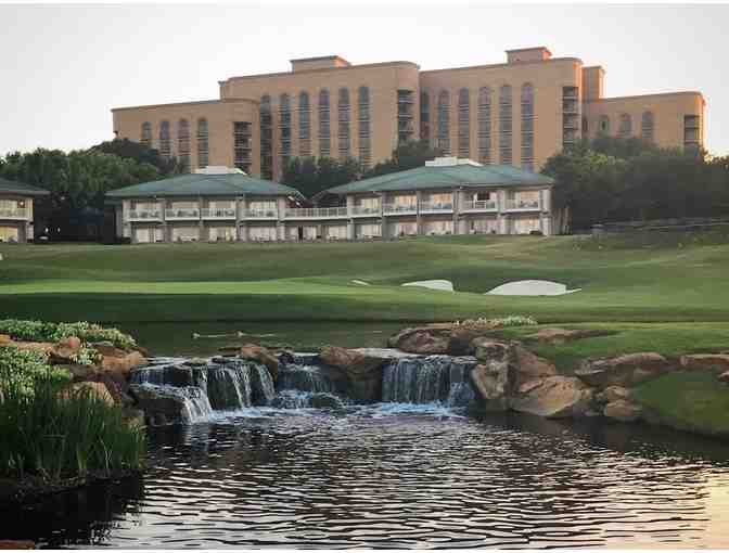 1 Night Villa Stay and Breakfast for 2 at The Four Seasons Dallas at Las Colinas - Photo 4