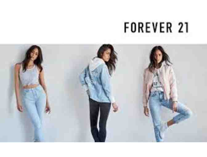 Forever 21 - $150 Gift Card - Photo 1