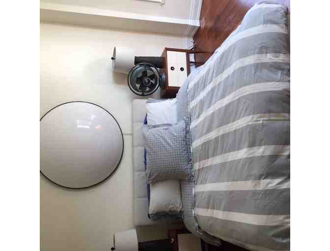 Ocean View Penthouse in Long Beach- 3 Night Stay