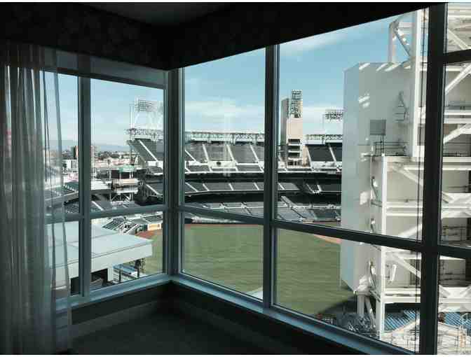 3 Night Stay in a gorgeous San Diego Condo Overlooking PETCO PARK