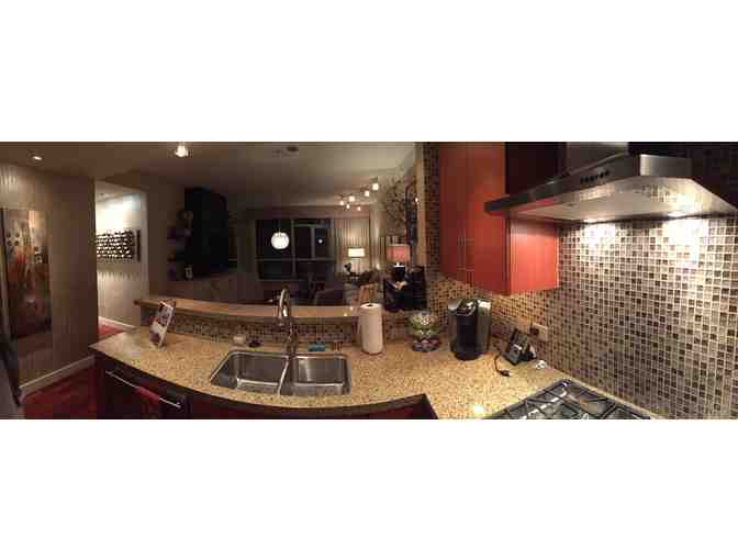 3 Night Stay in a gorgeous San Diego Condo Overlooking PETCO PARK