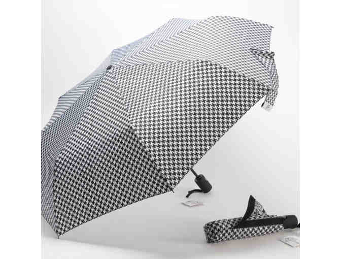 Dry Divas Stay Fabulous Shower Caps, Umbrellas, and Spa Band