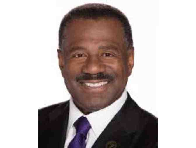 ABC7 Eyewitness News Behind-the-Scenes Tour for 4