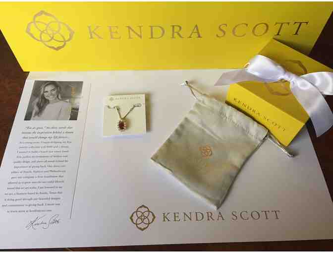 Kendra Scott Brett Necklace- New & in GIft Box