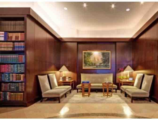 The Big Apple for Bookworms! (C)