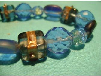 1930's BLUE GLASS BEADS Stretch Expandable Bracelet