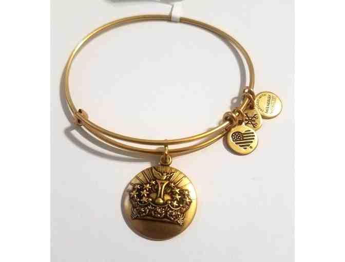 Alex and Ani: Queen's Crown - Russian Gold