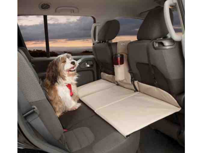 Kurgo Backseat Bridge - For the traveling dog!