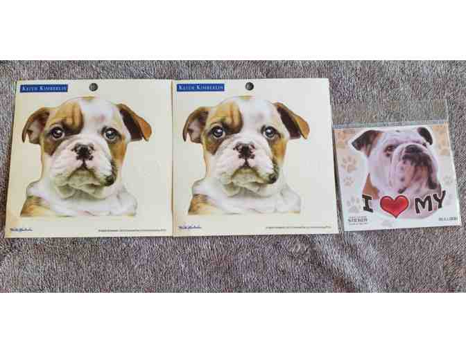 Bulldog Variety Gift Pack - Assortment of Bulldog themed goodies - Photo 2