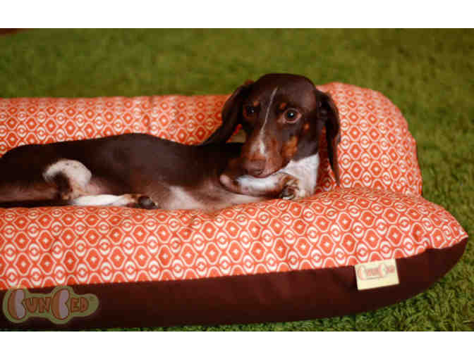 Orange Onions Deluxe Bun Bed for your Dachshund