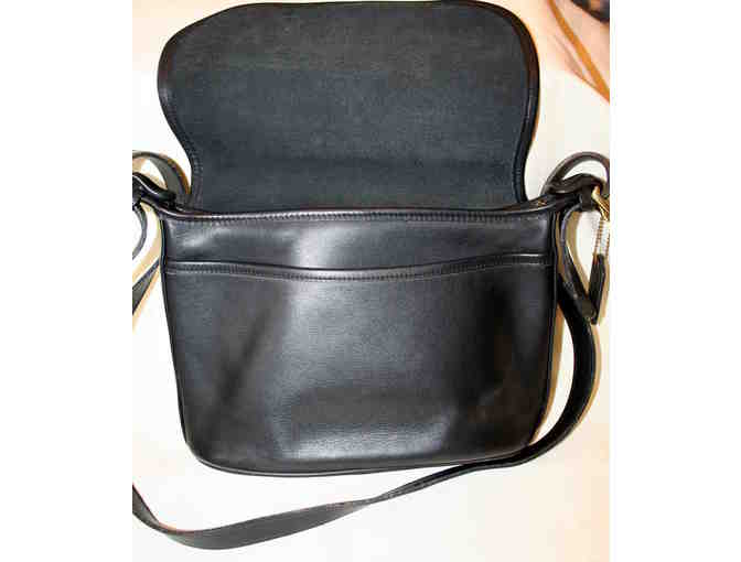 Coach Flip Top Genuine Black Leather Purse Handbag