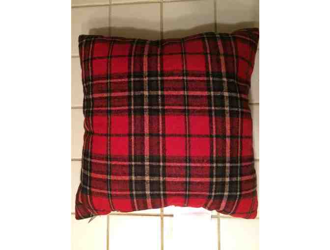 Dachshund Holiday Throw Pillow