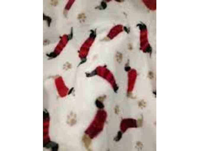 Dachshund Print Fleece Blanket - Full/Queen