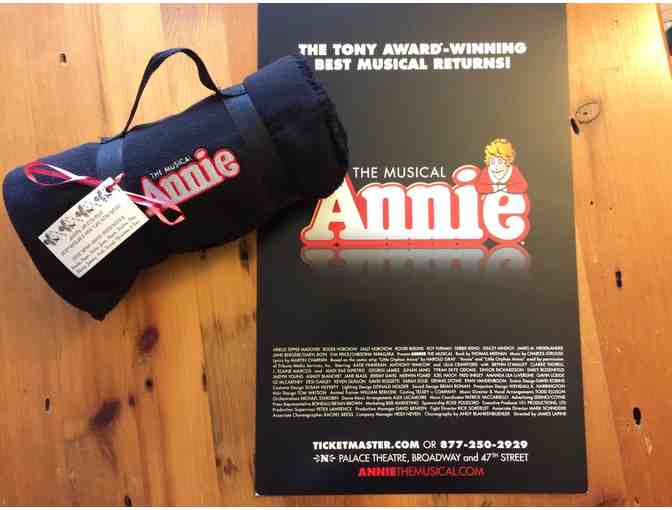 002. Vintage Broadway show poster & opening night ANNIE gifts!