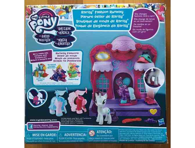 003. LITTLE PONY - friendship and magic!