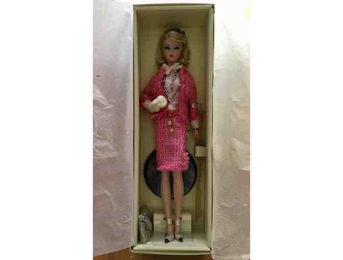 005. Barbie Collectible - preferably pink