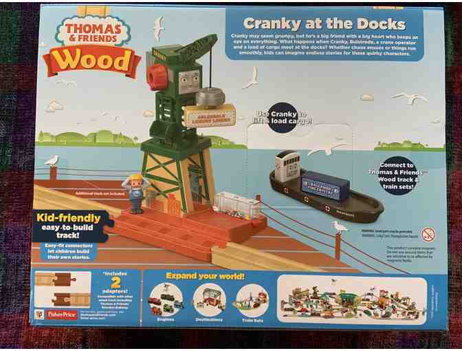 003. Thomas & Friends - Cranky at the Docks set