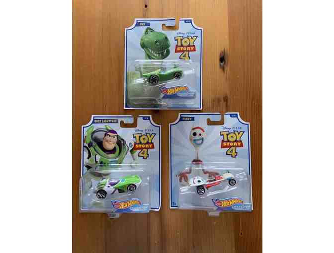 003. Toy Story 4 - Hot Wheels cars lot of three - Photo 1
