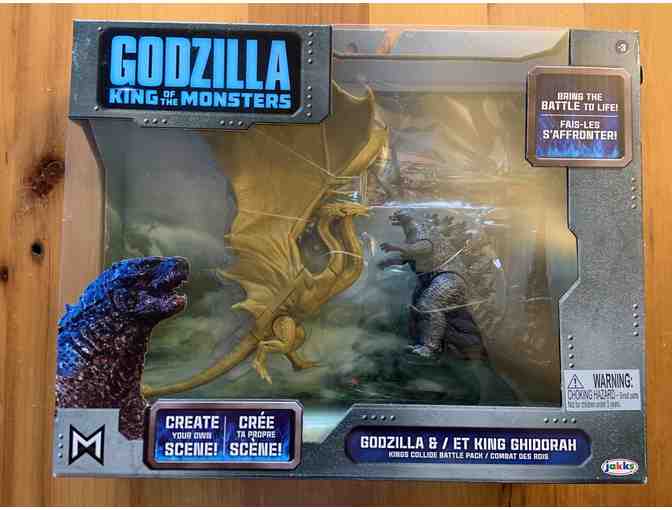 003. Godzilla & ET Mothra - Photo 1