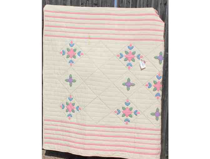 Antique Quilt, appliqued top