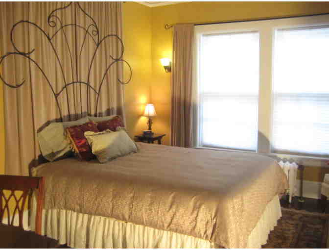 One-Night stay at Peaches Bed and Breakfast