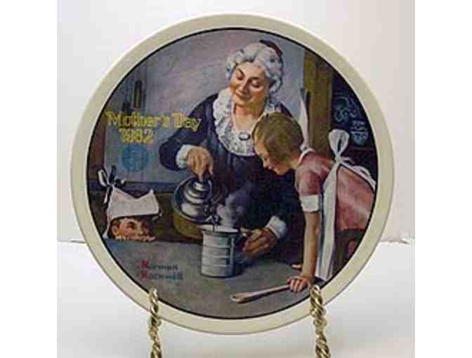 Norman Rockwell Limited Edition Plate: The Cooking Lesson