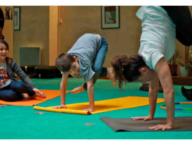 mini yogis one-hour private class
