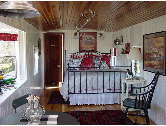 Lodestar Farms: 1 Night Stay at the Caboose