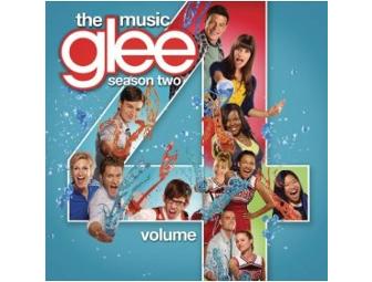 GLEE CD Autographed by the Cast!