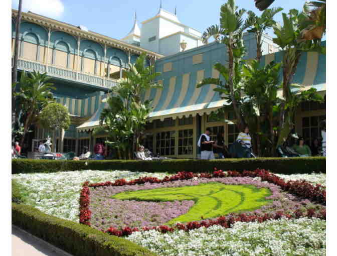 Santa Anita Park:  4 Club House Admission and Valet Parking