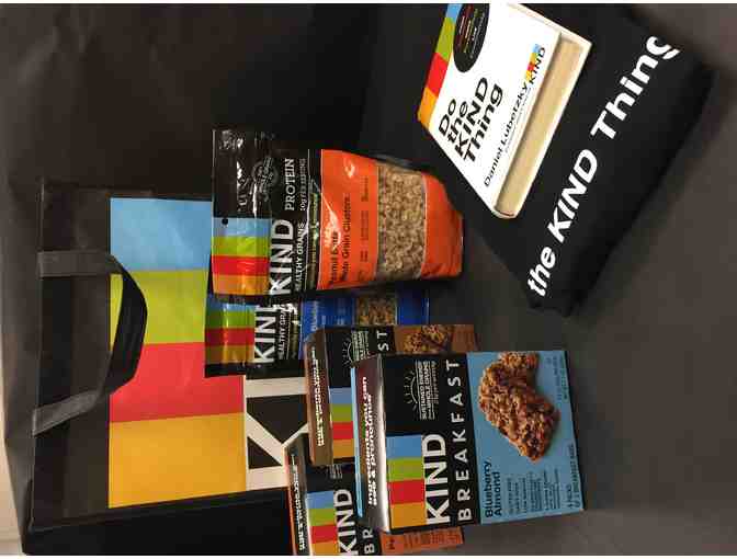 KIND Healthy Breakfast basket