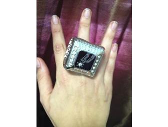 Spurs 2005 Championship Ring Collectible