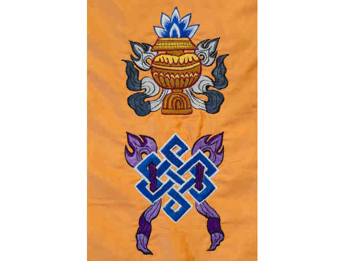 Silk Brocade Eight Auspicious Sign Wall Hanging and Chukor Set