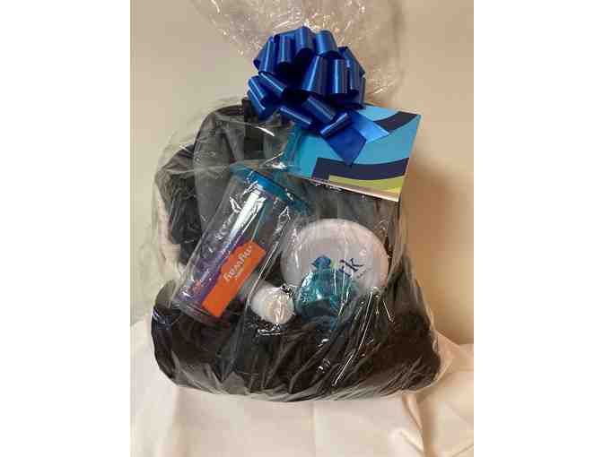 Pkg #11-Four Restaurants Gift Certificates and Picnic basket.