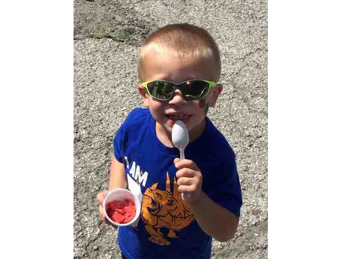 Pkg #62-Restaurant Certificate, Ice-cream and Wall Decor