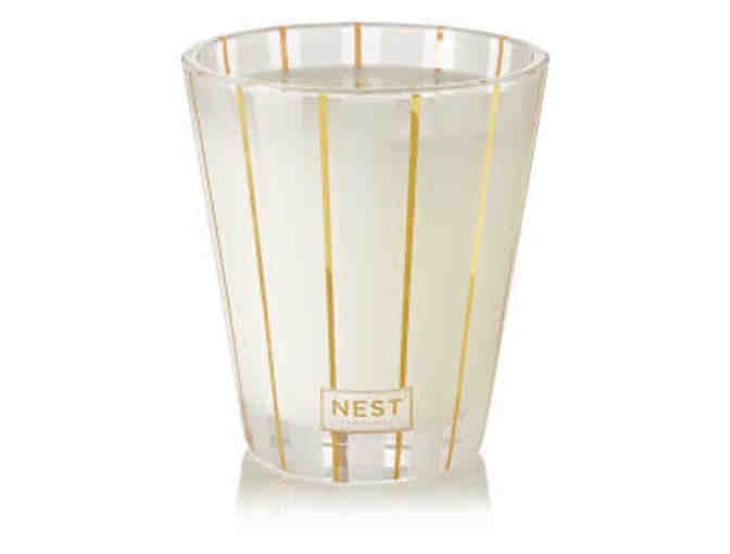 Set of 2 NEST Holiday Classic Scented Candles