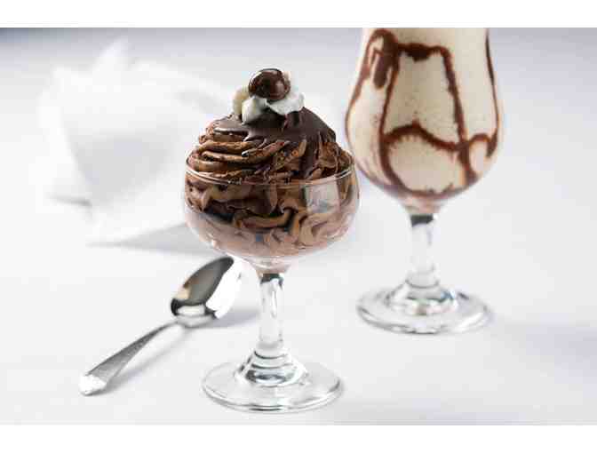 Hart's Turkey Farm - $25 Gift Certificate - Family Restaurant overlooking Lake Winnipesaukee