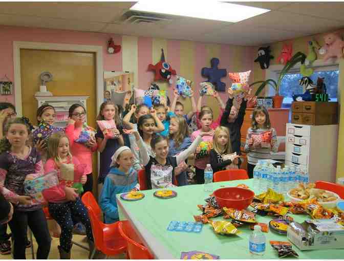 Newton Sewing Studio - Deluxe Sewing Party for 15