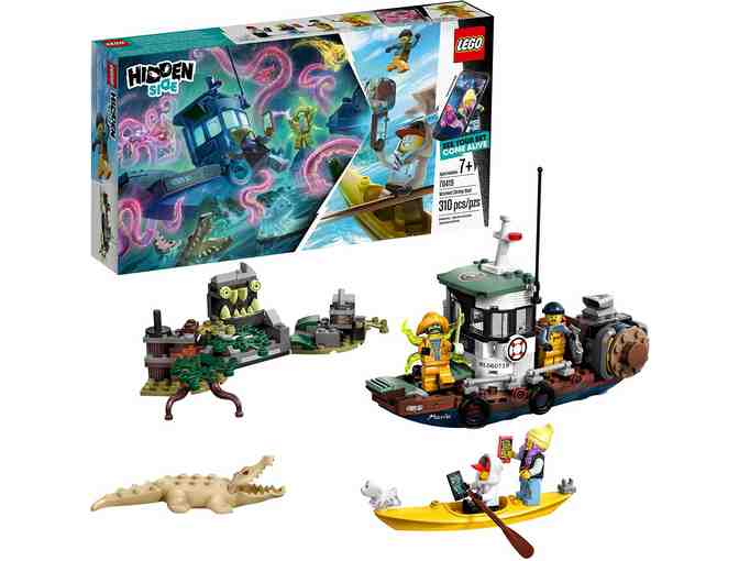 LEGO Wrecked Shrimp Boat Hidden Side Set