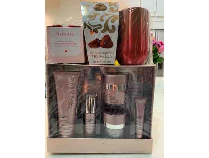 Mary Kay and More Pamper Basket!