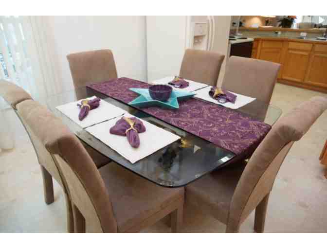 2 Nights at a Luxury 3-bedroom Home Near Disney, Florida