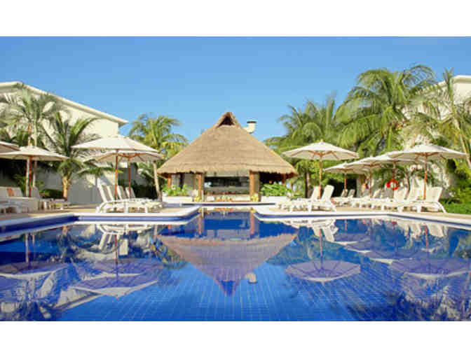 7 Days & 6 Nights in Cancun PLUS 3 Days & 2 Nights in Miami!