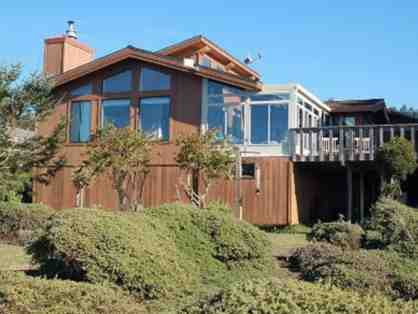 Paradise Found at Mendocino Beach House