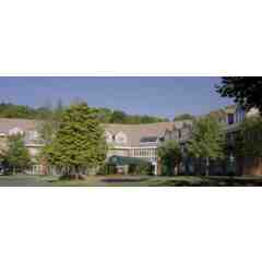 Avon Old Farms Hotel and Seasons Restaurant