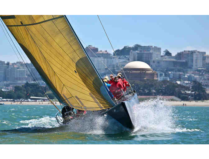 SF Boat Ride, 90 Minute Day Sail with SF Sailing Company for 4