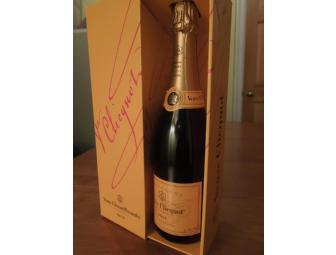 Veuve Clicquot Champagne Brut & 2 Orrefors Champagne Flutes