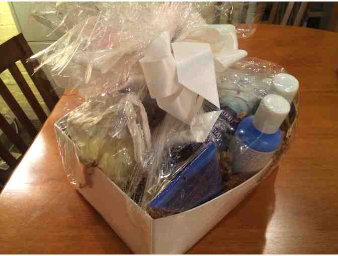 Gift Box of Assorted Kiehl's Products