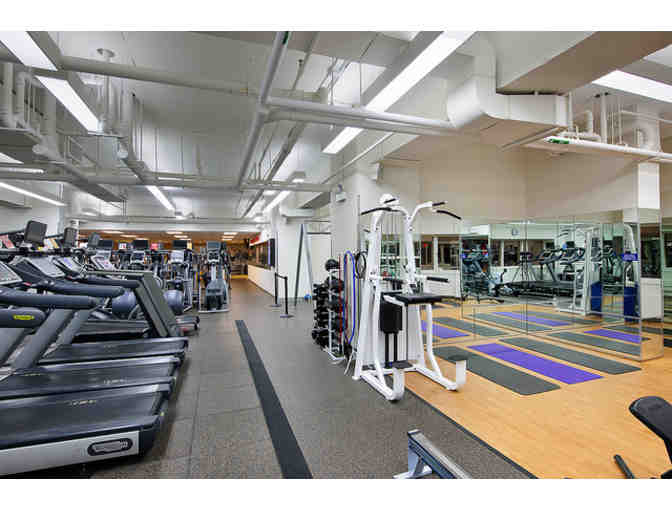 30-Day Guest Pass for NY Sports Clubs (NYSC) + One Personal Training Session